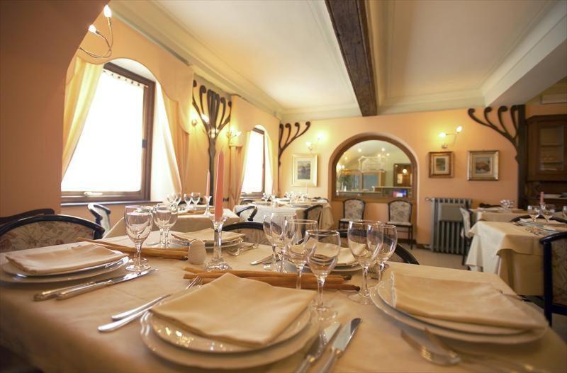Albergo Badellino 布拉 外观 照片